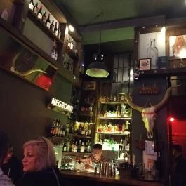 Barside Budapest - Belső