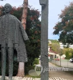 Bartók Béla szobra