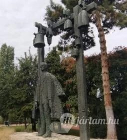 Bartók Béla szobra