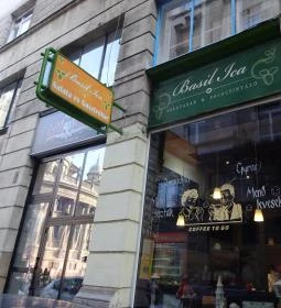 Basil Ica Salátabár & Palacsintázó