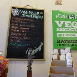 Biodevega, Budapest - Belső