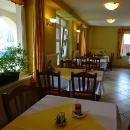 Bavaria Étterem , Abda - Belső