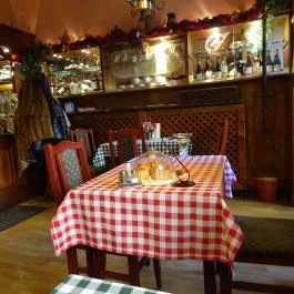 Bazilika Kávéház & Étterem, Budapest - Belső