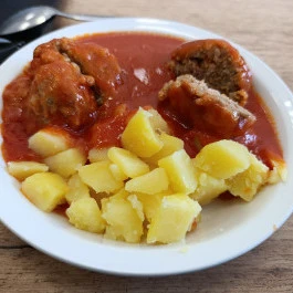 Bázis Konyha Budapest - Étel/ital
