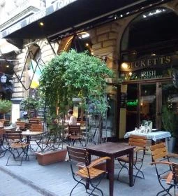 Beckett's Irish Pub & Restaurant