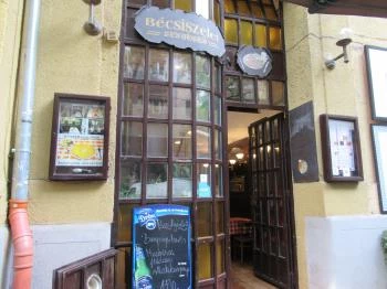 Bécsiszelet Kisvendéglő Budapest Bécsiszelet Kisvendéglő Budapest