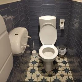 BeerLegal Beer & Bistro, Esztergom - Mosdó