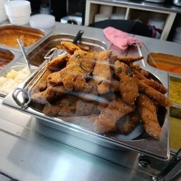 Béke Önkiszolgáló Étkezde Budapest - Étel/ital