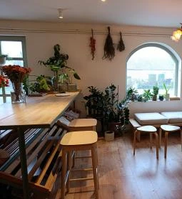 Béke Pékség és Bisztró