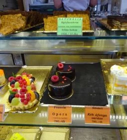 Békebeli Cukrászda