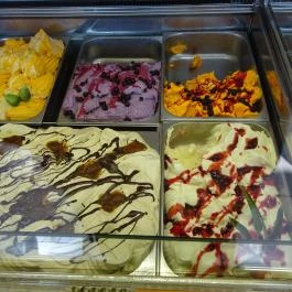 Békebeli Cukrászda, Cegléd - Étel/ital