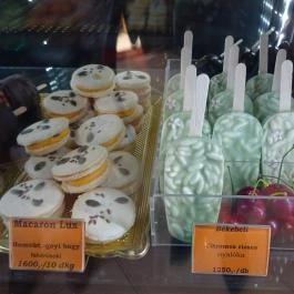 Békebeli Cukrászda, Cegléd - Étel/ital