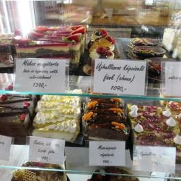Békeidők Cukrászdája Budapest - Étel/ital