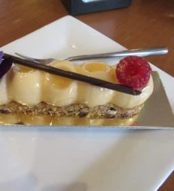 Békeidők Cukrászdája