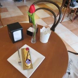 Békeidők Cukrászdája Budapest - Étel/ital