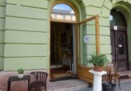 BÉLA - Bár, Étterem, Lakás, Arborétum Budapest