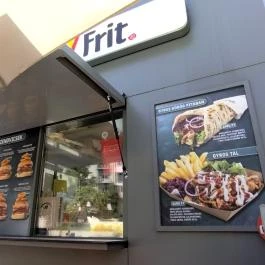 Belfrit - Allee Budapest - Külső kép