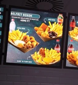 Belfrit - Duna Plaza