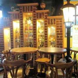 Belgian Brasserie Henri , Budapest - Belső