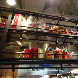 Bellozzo - Oktogon Budapest - Belső