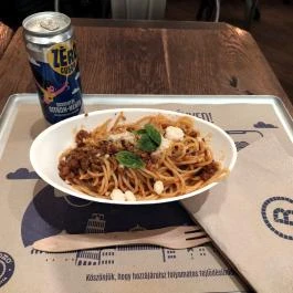 Bellozzo - Oktogon Budapest - Étel/ital