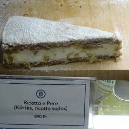 Bellozzo - Corvin Plaza Budapest - Étel/ital