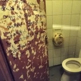 Bem Mozi Kávézó Budapest - Mosdó