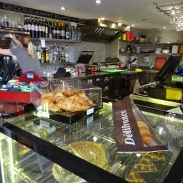 Bench Café - Gozsdu Udvar Budapest - Belső