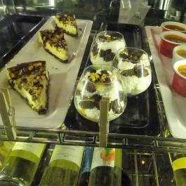 Bench Café - Gozsdu Udvar Budapest - Étel/ital