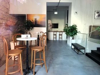 Bereg Embassy Pesti Fal Budapest