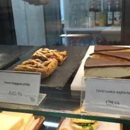 Berkenye Kávézó Budapest - Étel/ital