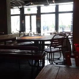 Bestia Budapest - Belső