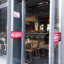 Bestia Budapest - Belső