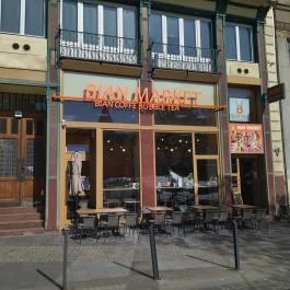 Bian Market - Bian Milk Tea & Coffee Budapest - Külső kép