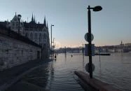 Bibó István mellszobra Budapest