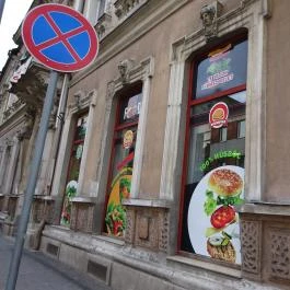 Big Food Ételbár, Miskolc - Külső kép