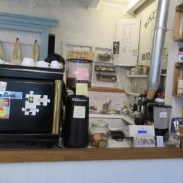 Bisztrónyúl, Budapest - Belső