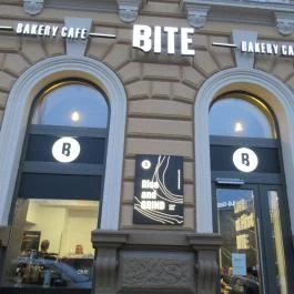 Bite Bakery Cafe - Nyugati Budapest - Külső kép