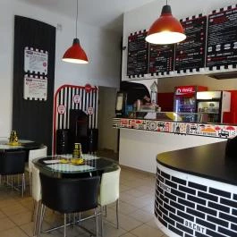 Black Cab Burger - Mester utca Budapest - Belső