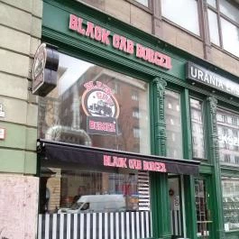 Black Cab Burger - Mester utca Budapest - Külső kép