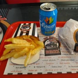 Black Cab Burger - Mester utca Budapest - Étel/ital