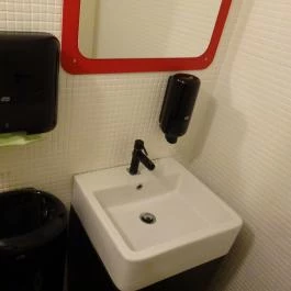 Black Cab Burger - Rákóczi út Budapest - Mosdó