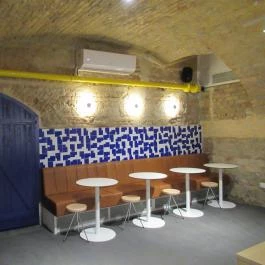 Blue Agori - Greek Street Food Bar - Hercegprímás utca Budapest - Belső