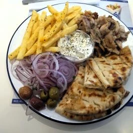 Blue Agori - Greek Street Food Bar - Margit körút Budapest - Étel/ital