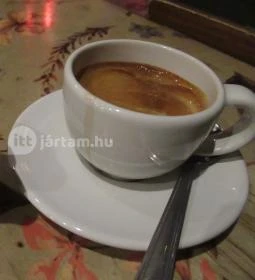 Blue Bird Cafe - Gozsdu Udvar