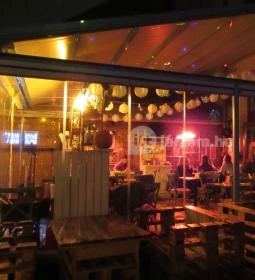 Blue Bird Cafe - Gozsdu Udvar