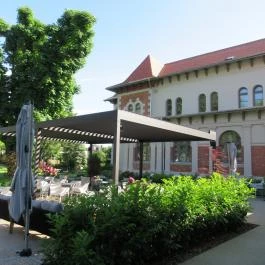 Bobo Restaurant - Haris Park Budapest - Külső kép