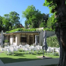 Bobo Restaurant - Haris Park Budapest - Külső kép
