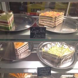 Dibáczi cukrászda és kávézó Budapest - Étel/ital