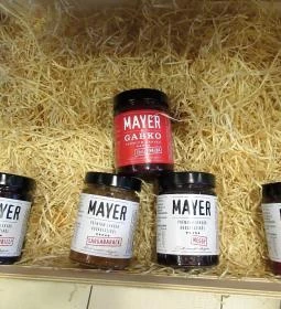 Bohém Bowling Café